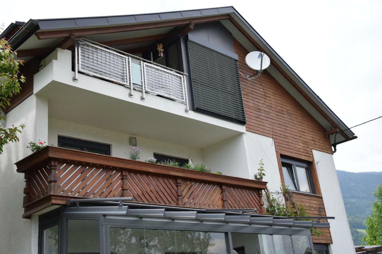 Appartement Stichauner Tschoran Екстериор снимка